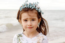 Load image into Gallery viewer, Black Succulent Earrings