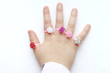 Load image into Gallery viewer, Iridescent Flower Ring