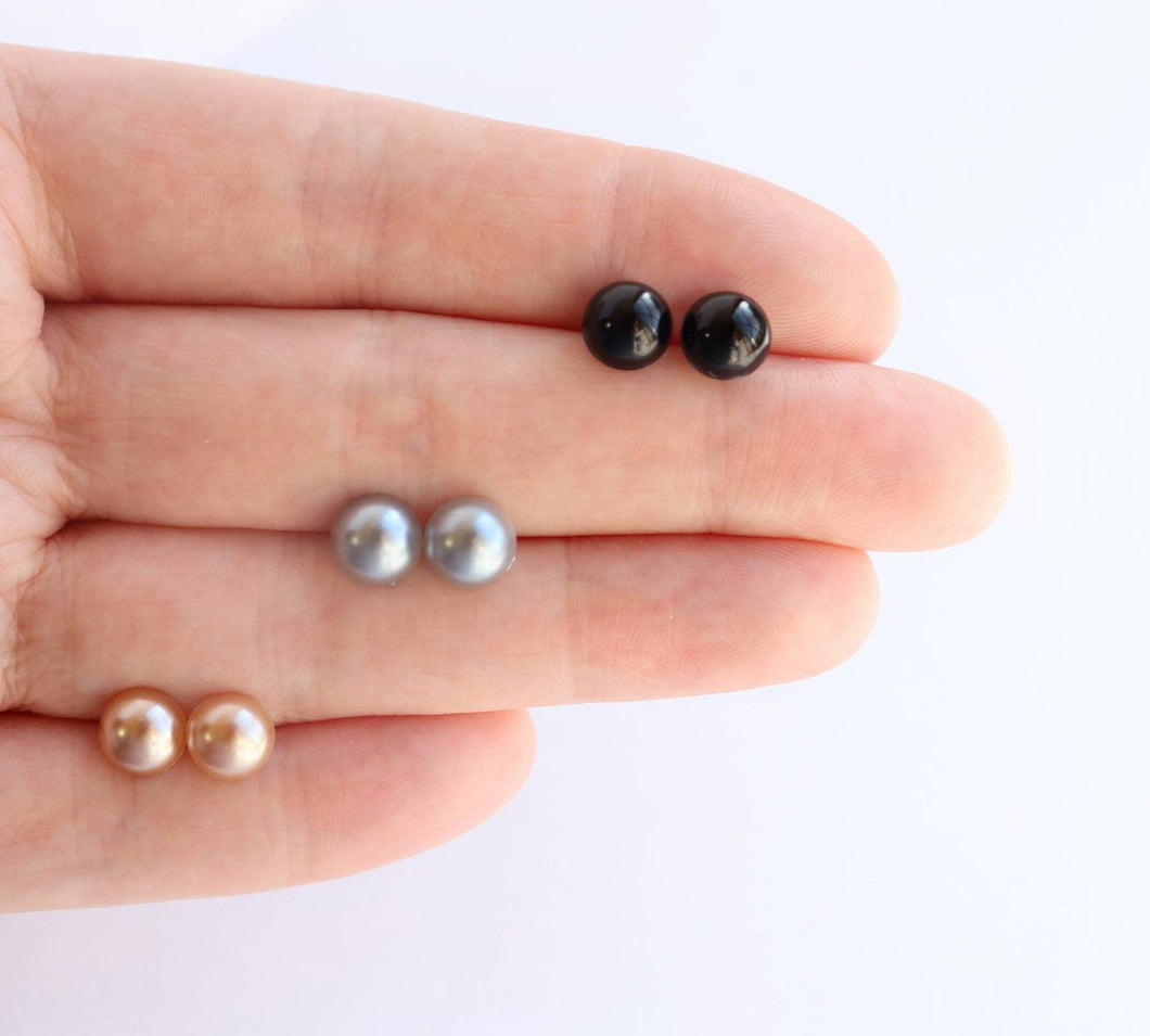 Medium Sized Pearl Earrings