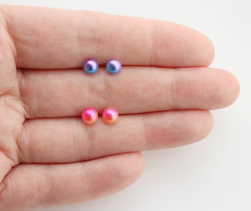 Mini Pearl Earrings