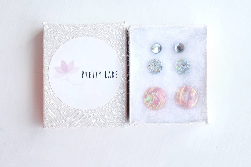 Past Monthly Surprise Adult Box: Single Earrings Listing