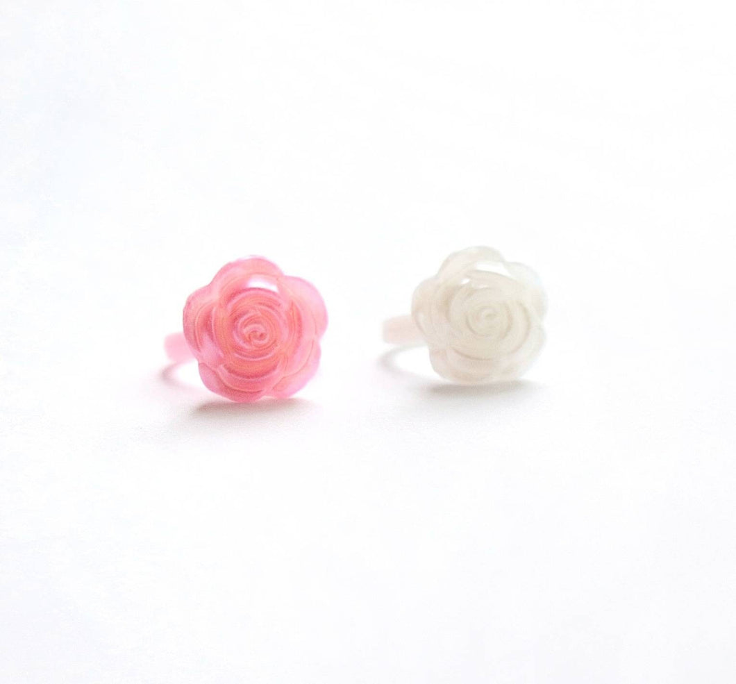 Pretty Flower Rings