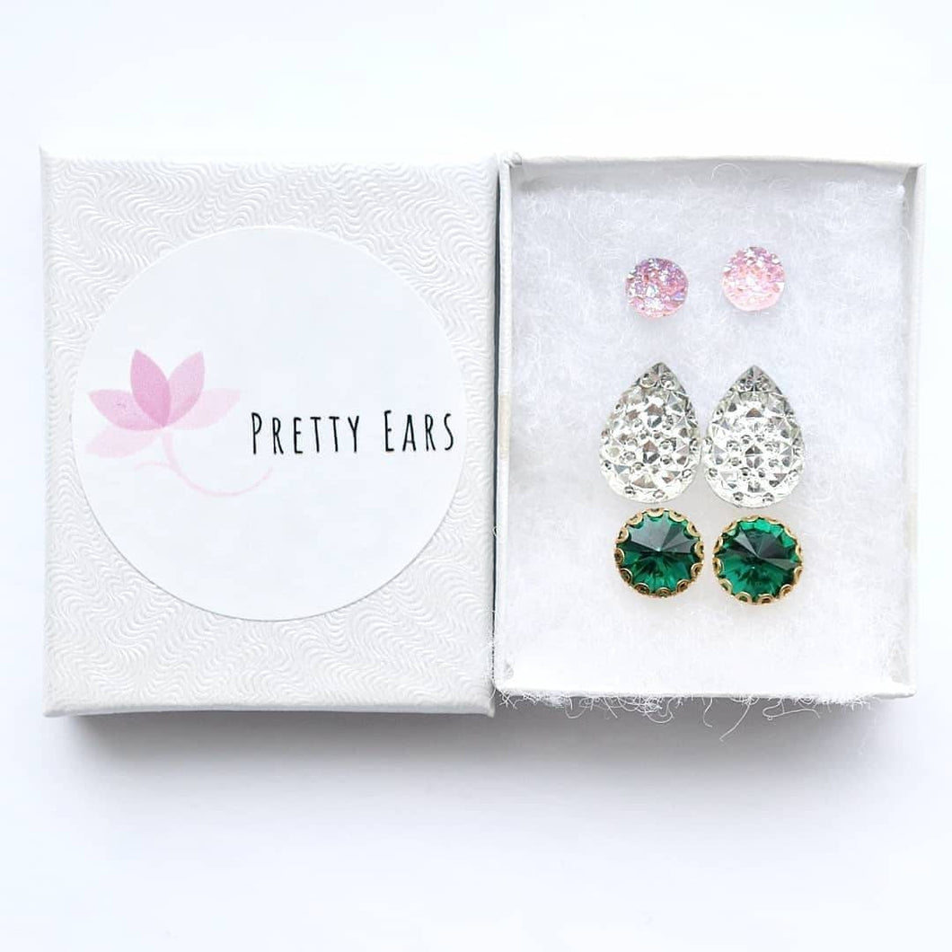 Past Monthly Surprise Adult Box: Single Earrings Listing